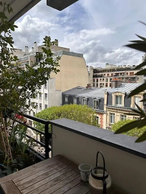 Vue Tour Eiffel - Calme & Chic Apartment Paris