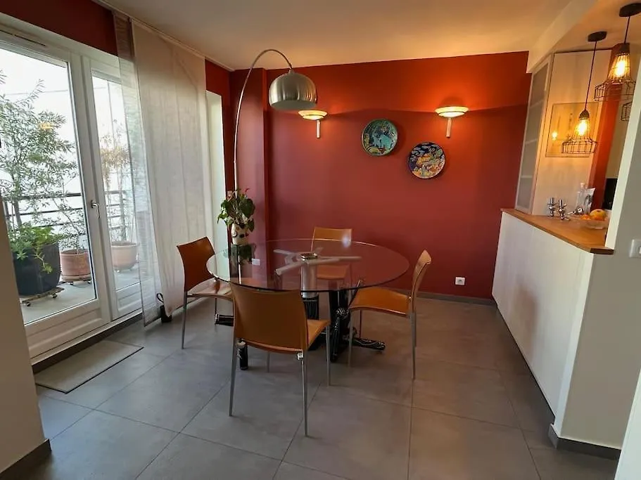 Vue Tour Eiffel - Calme & Chic Apartment Paris France